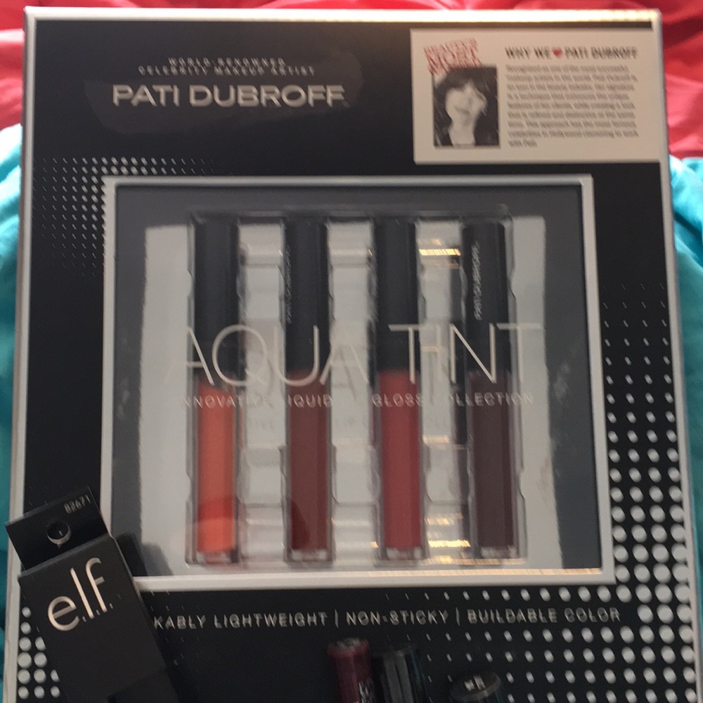 Lipstick + lipgloss lot